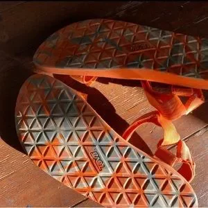 Teva | Shoes | Teva Hurricane Neon Orange | Poshmark